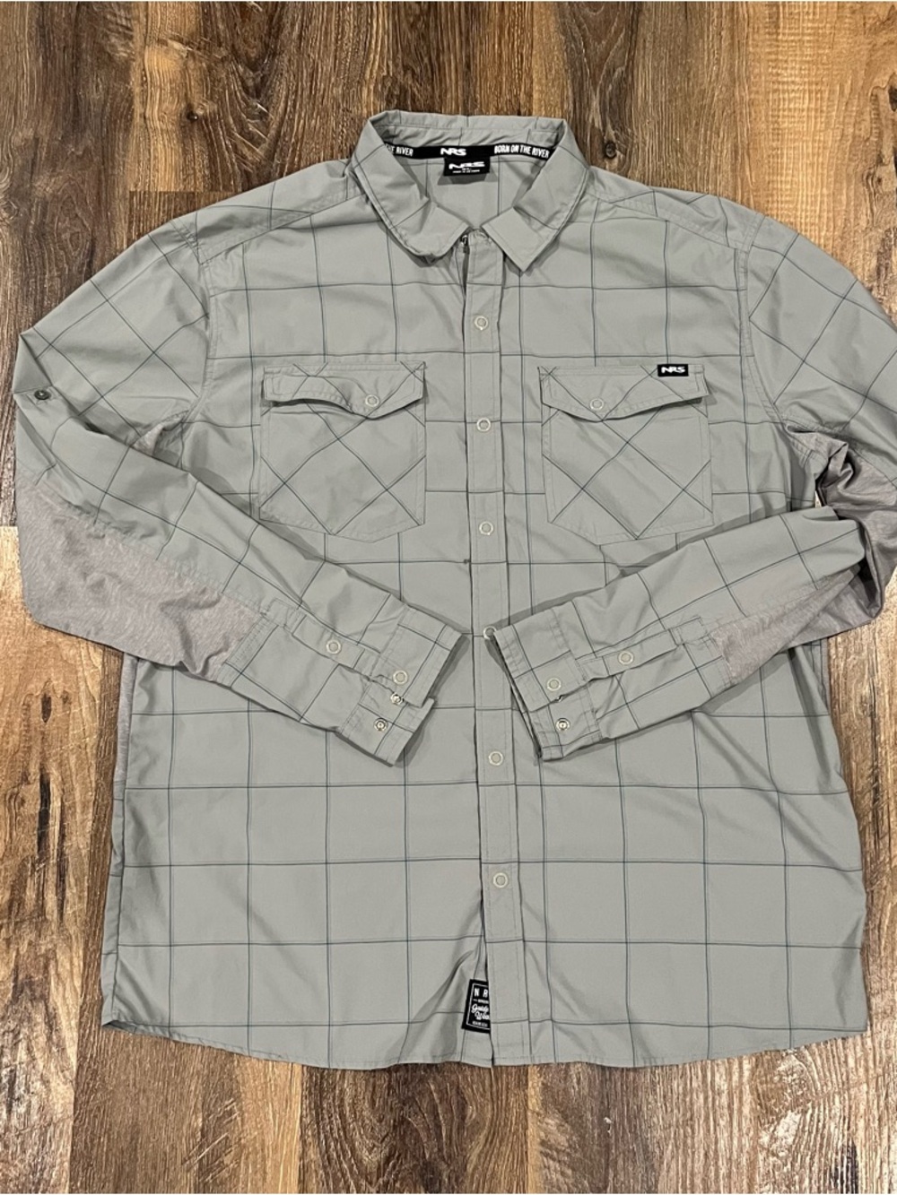 NRS Guide Men XL Gray Plaid Snap Shirt Boat Fishing Hiking Outdoor Shirt UPF 50